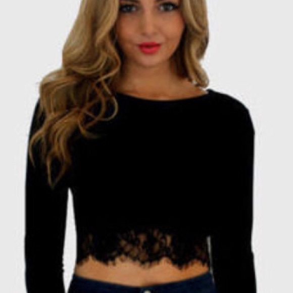 Unknown Tops - ✨ Lace bottom crop top